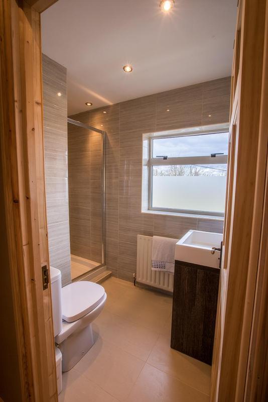 Spacious 4 Bedroom Home - 5 Min Walk To Town Enniskillen Kültér fotó